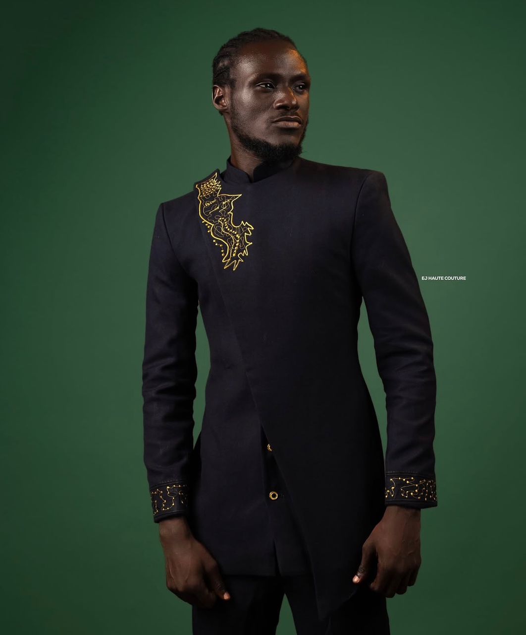 Exclusive Navy Blue Couture Suit: Size "M" - Image 3